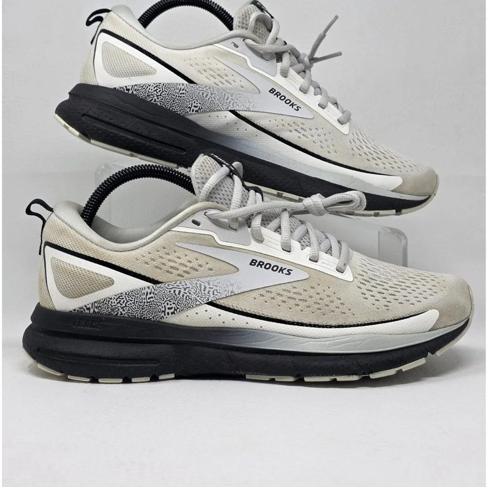 Brooks Women's Trace 3 Running Shoes White/Oyster Size 10 Medium/B Pre-owned